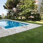 Seahomes Vacations - Seafront Fenals & Pkg Appartement Lloret de Mar