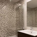 Seahomes Vacations - Seafront Fenals & Pkg Lloret de Mar