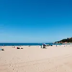 Seahomes Vacations - Seafront Fenals & Pkg *