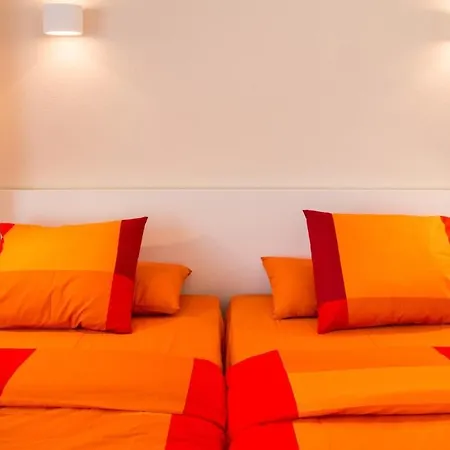 Apartment Seahomes Vacations - Seafront Fenals & Pkg *